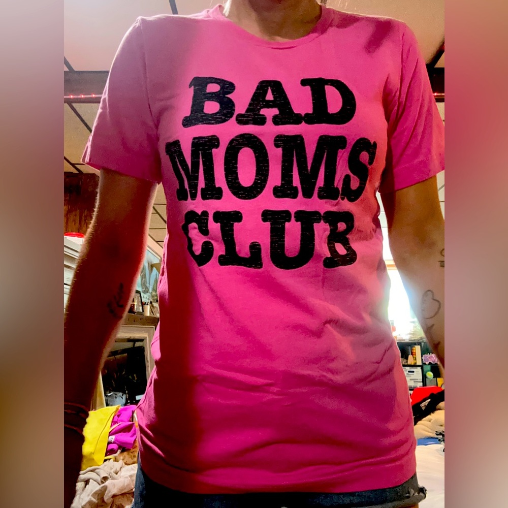 “Bad Moms Club” tee